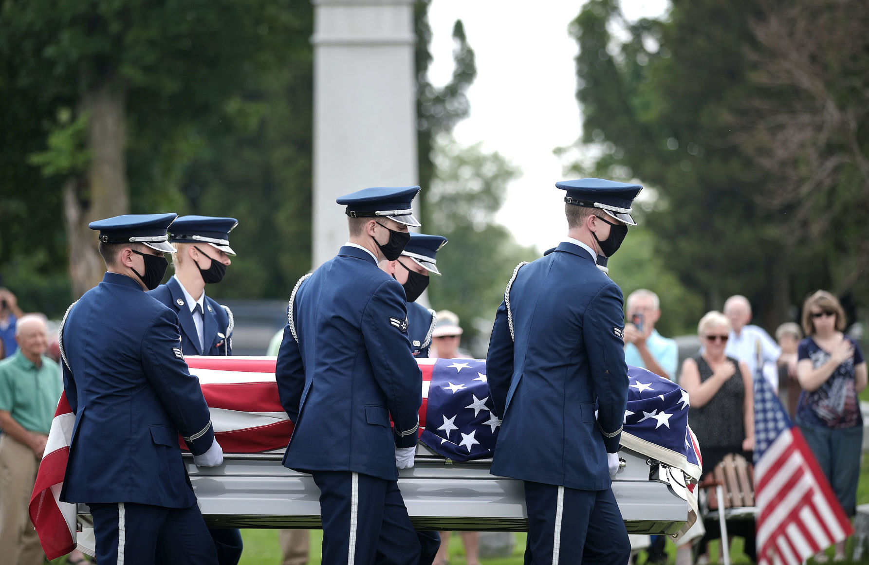 JVG_210719_BURIAL04